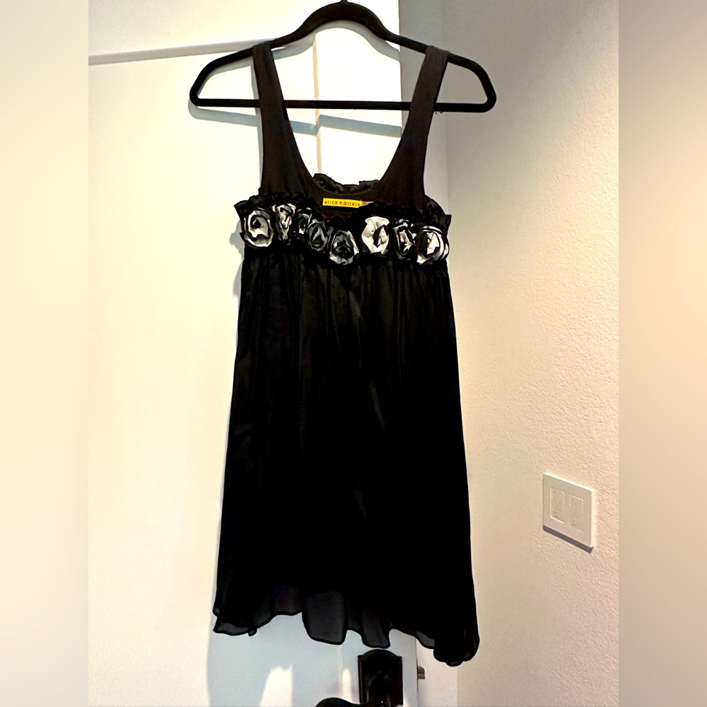 Alice + Olivia - black silk dress - size S